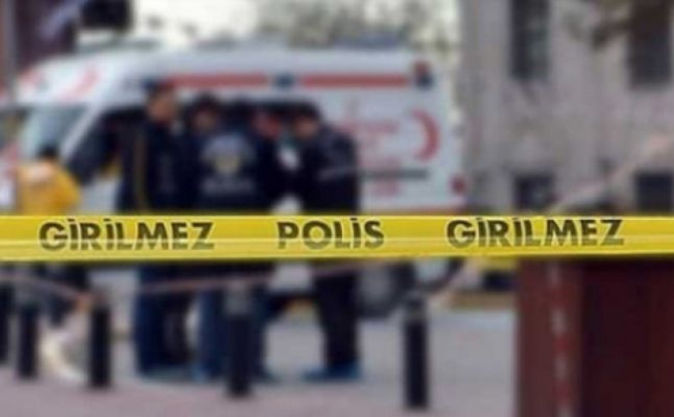 Salihli’de bıçaklı kavga: 16 yaşındaki çocuk ağır yaralandı