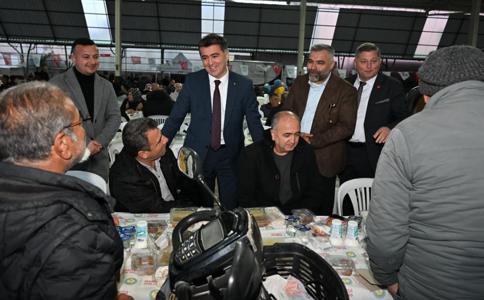 Manisa Büyükşehir, Saruhanlı’da gönülleri aynı sofrada buluşturdu