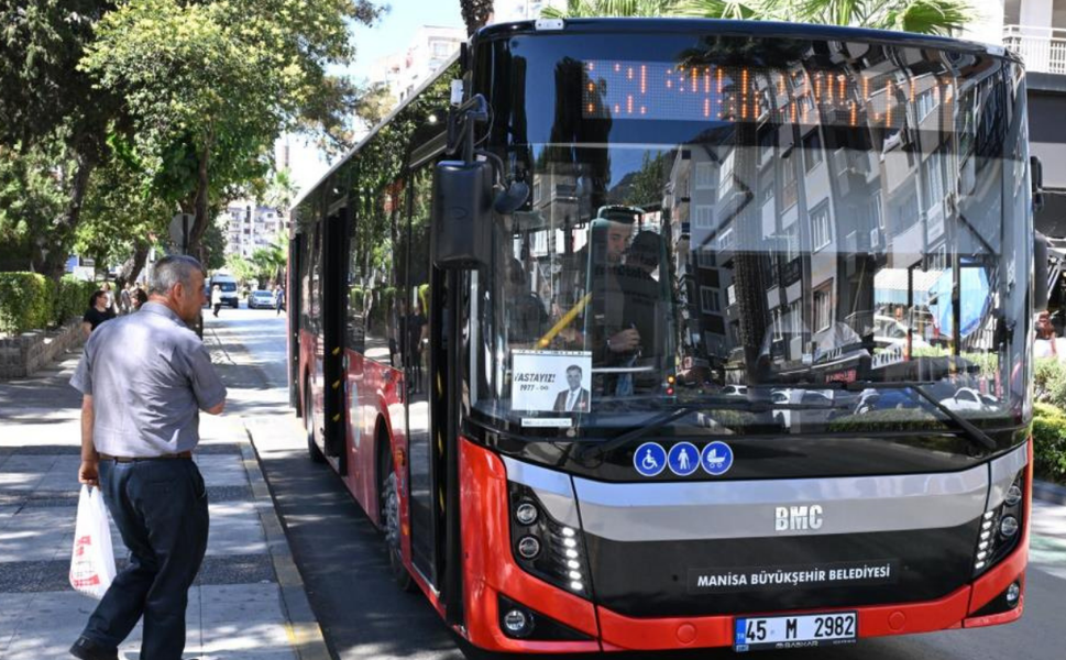 Manisa’da bayramda ücretsiz ulaşım rekor ilgi gördü