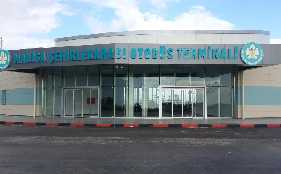 Manisa Terminali'nde yazıhane ihalesi milyonluk tekliflerle tamamlandı