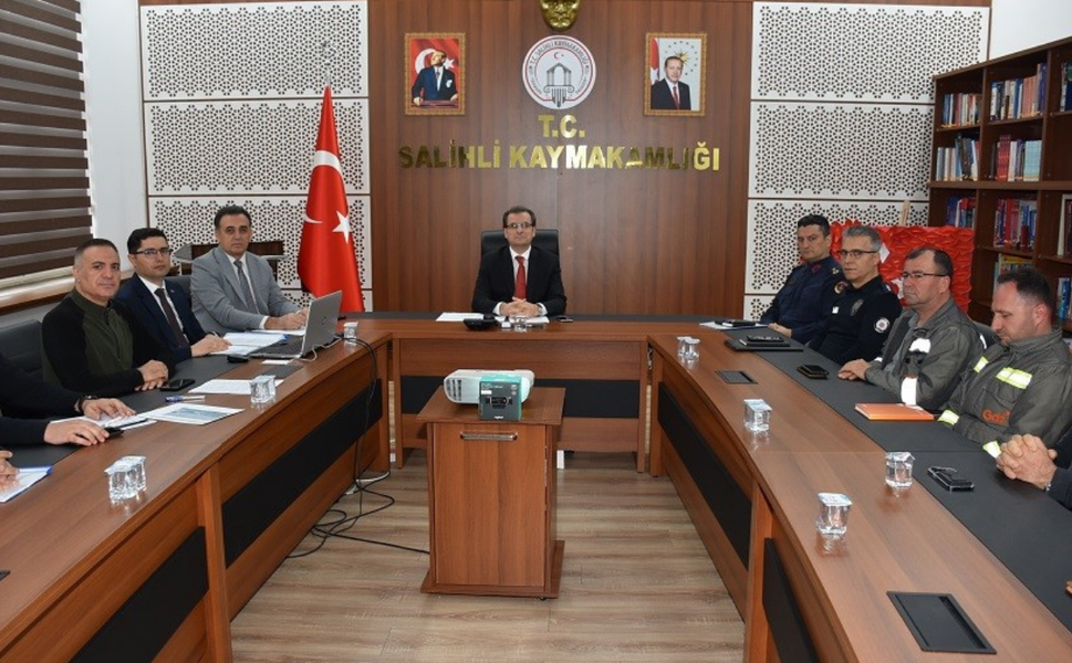 Salihli’de orman yangınlarına karşı alınacak önlemler masaya yatırıldı