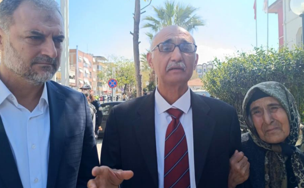 Atatürk’e hakaret iddiasıyla yargılanan öğretmene beraat