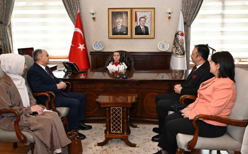 23 Nisan’da Manisa Valiliği’nde temsili devir teslim töreni