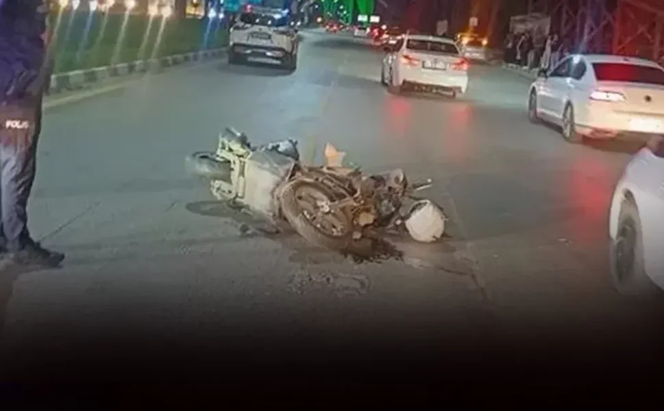 Manisa’da feci kaza: İki motosiklet çarpıştı, polis memuru hayatını kaybetti