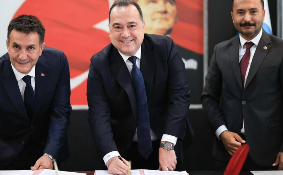 Manisa Büyükşehir’den 409 personele 60 bin TL promosyon