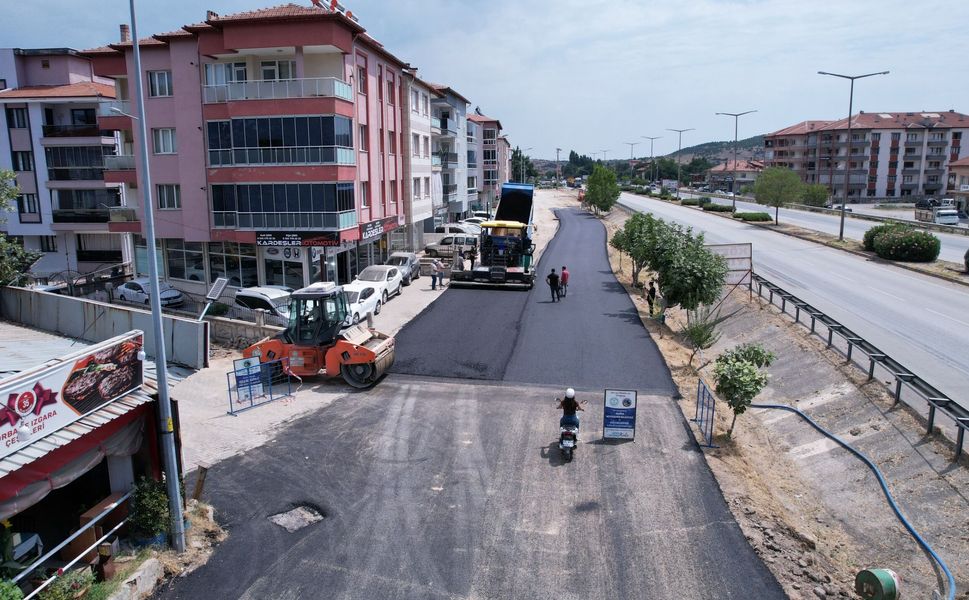 Kula Seyitali Mahallesi’nde sıcak asfalt çalışması tamamlandı