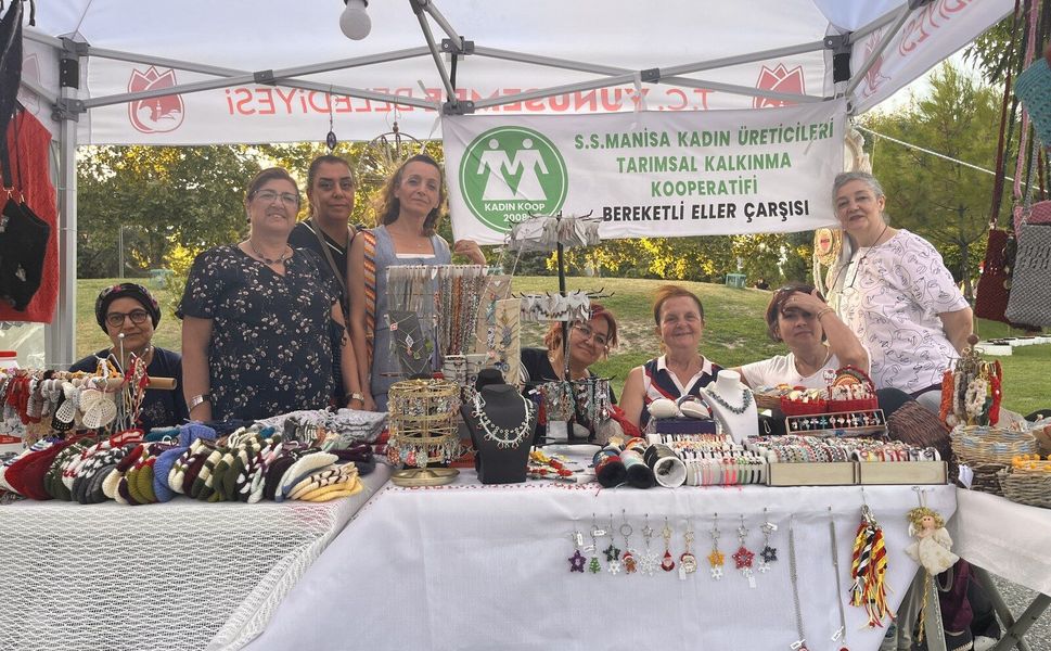 Yunusemre’de kadın emeğine gece pazarı desteği