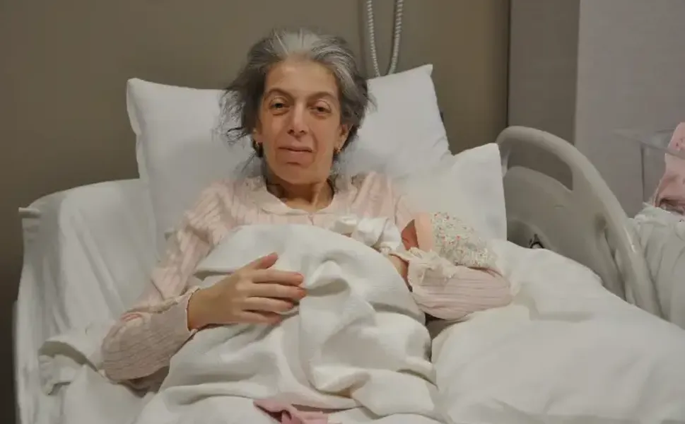 Yıllarca çocuk hayali kurdu, 51 yaşında anne oldu!