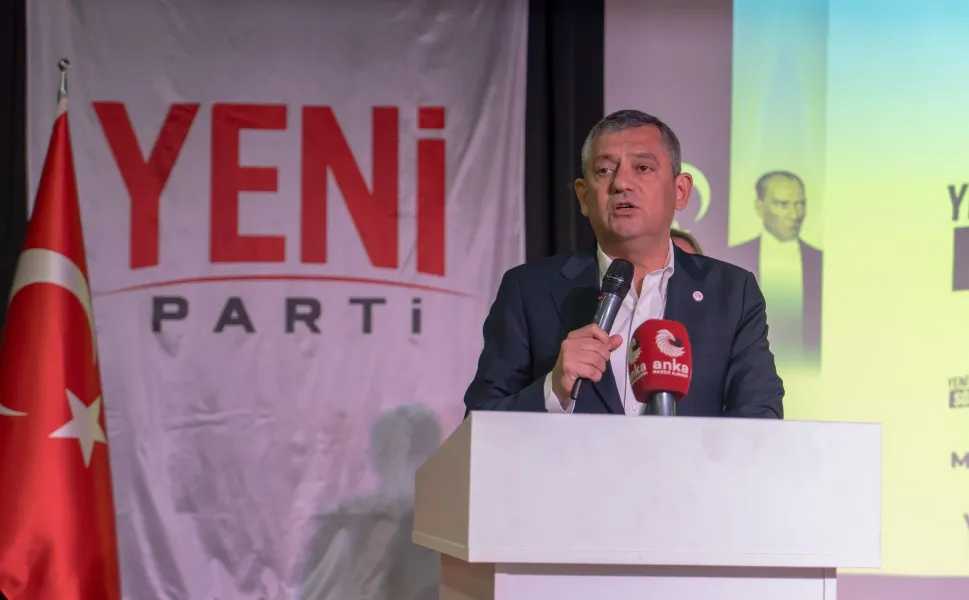 Özgür Özel’den Besim Dutlulu’nun parti değiştireceği iddialarına tepki