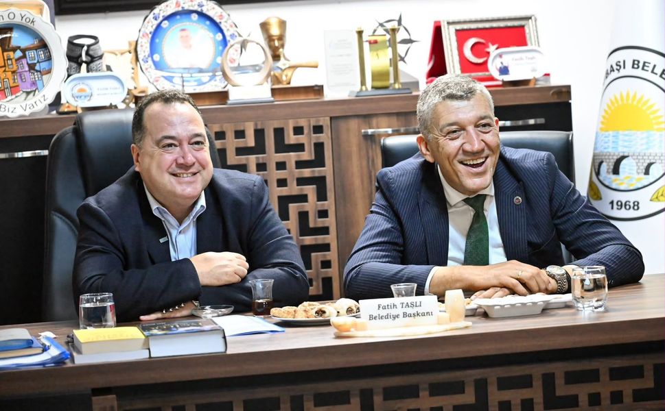 Başkan Dutlulu Köprübaşılı muhtarlarla buluştu: Yeni projeler masaya yatırıldı