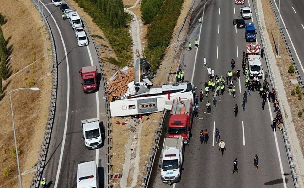 Akhisar'daki feci kazada 2 sürücü tutuklandı!