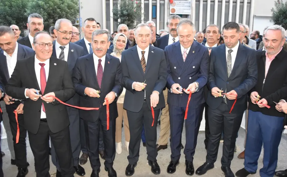 Türk Sağlık-Sen Manisa Şubesi yeni hizmet binasına kavuştu