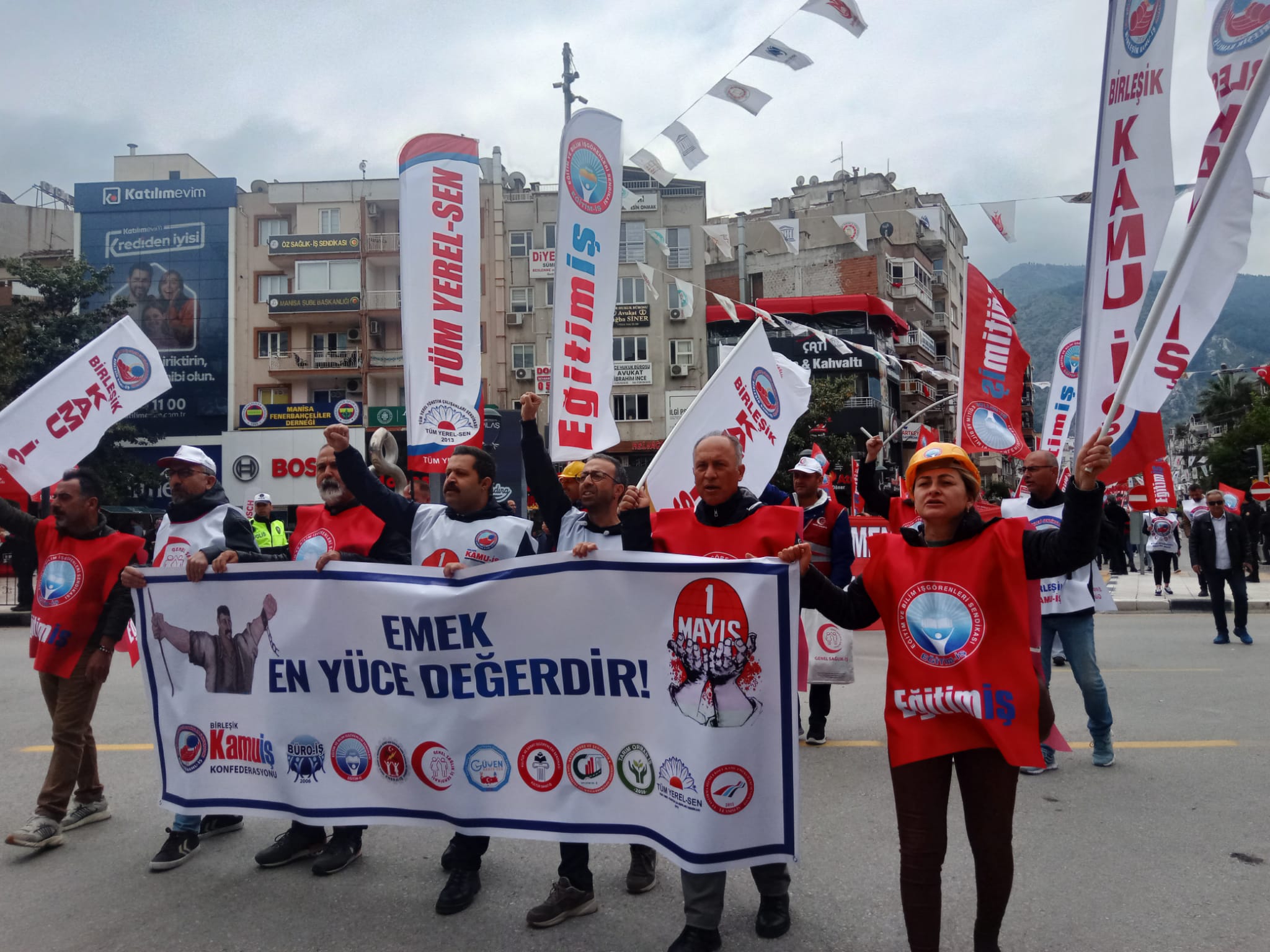 Manisa'da 1 Mayıs Işçi Bayramı Kutlandı2