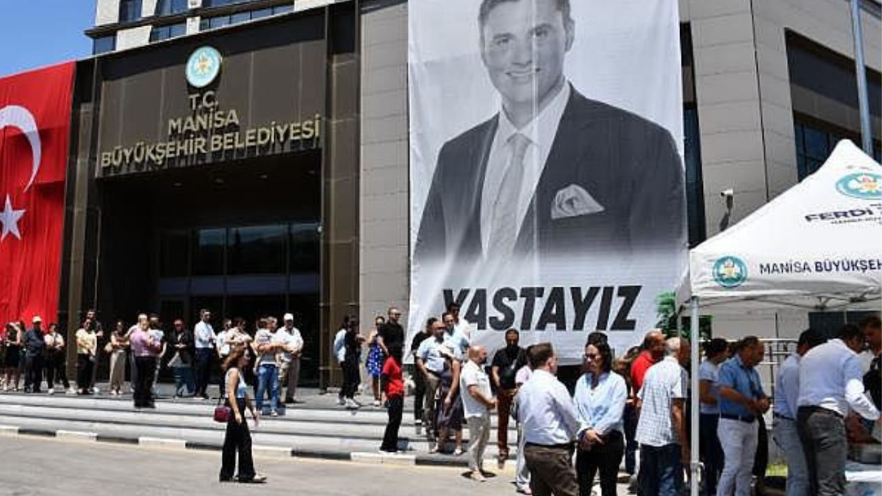 Baskan Ferdi Zeyrek Vefatinin 7 Gununde Dualarla Anildi 6942