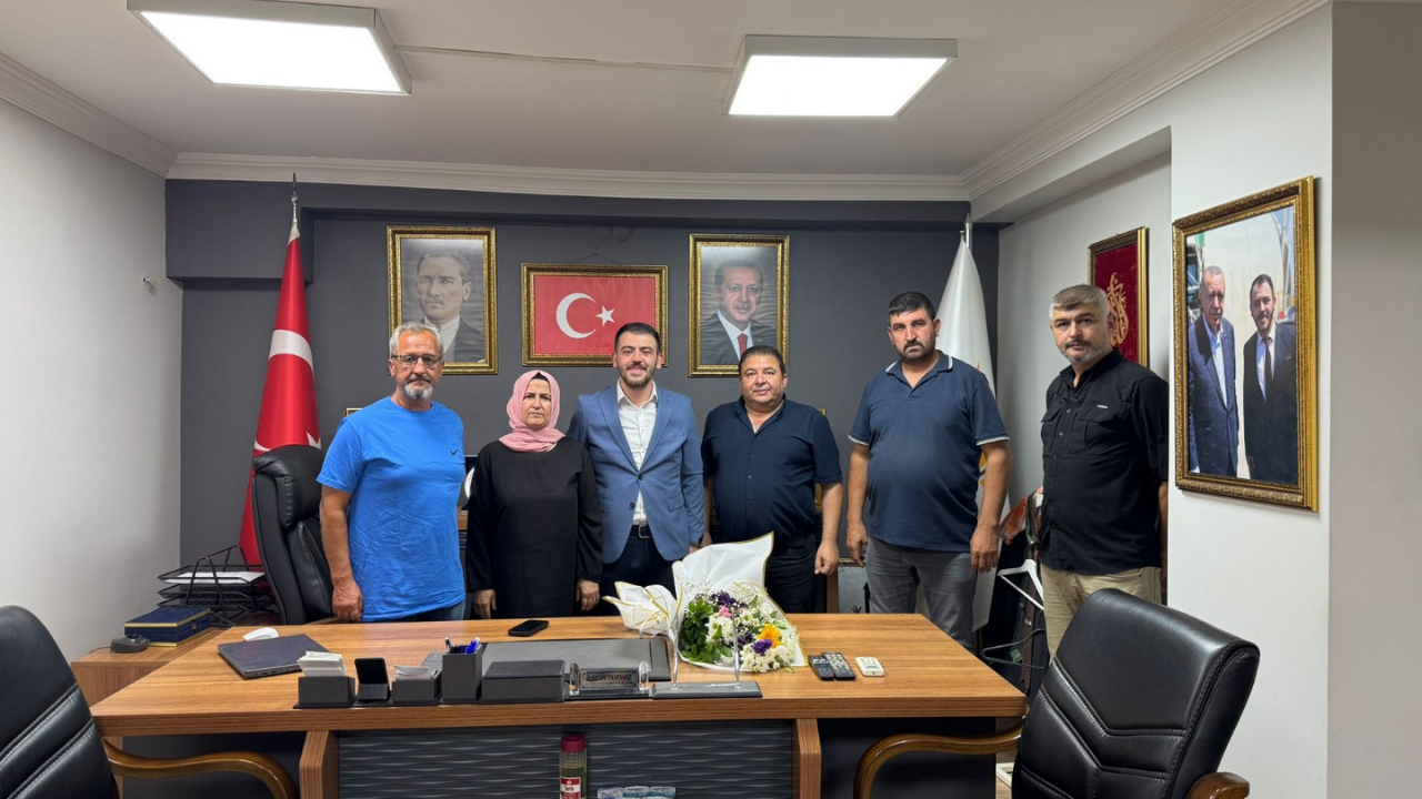 Manisa Balıkesirliler Derneği’nden Ak Parti Yunusemre Teşkilatına Ziyaret (2)