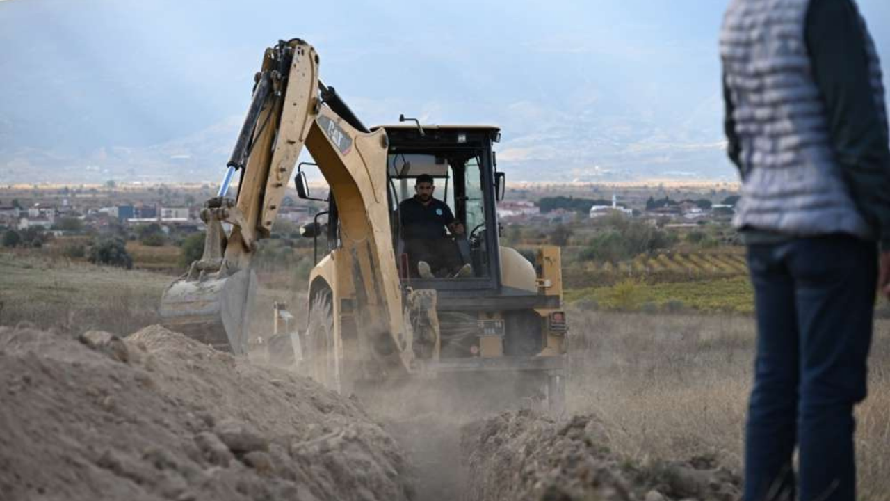 Maski̇, Alaşehir’de 45 Yıllık İçme Suyu Hattını Yeniliyor (1)