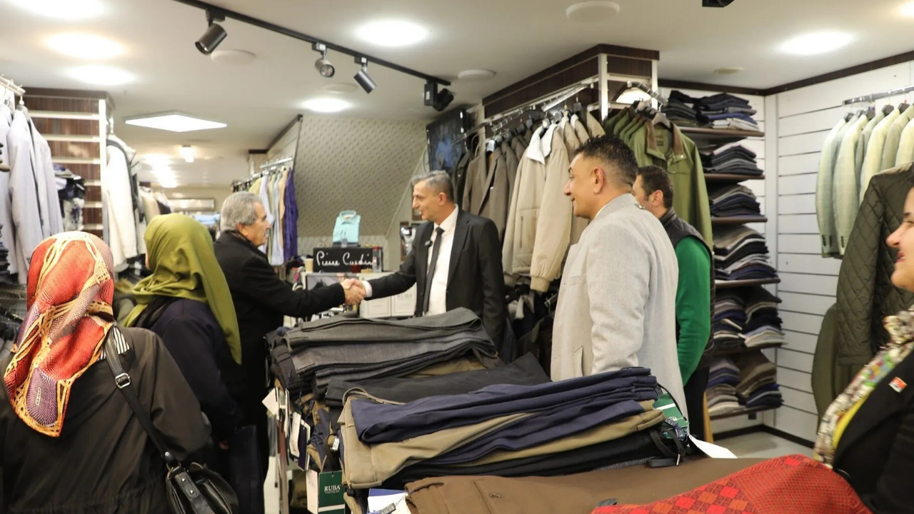 Şehzadeler’de Başkan Şimşek’ten Yarhasanlar Ziyareti (1)