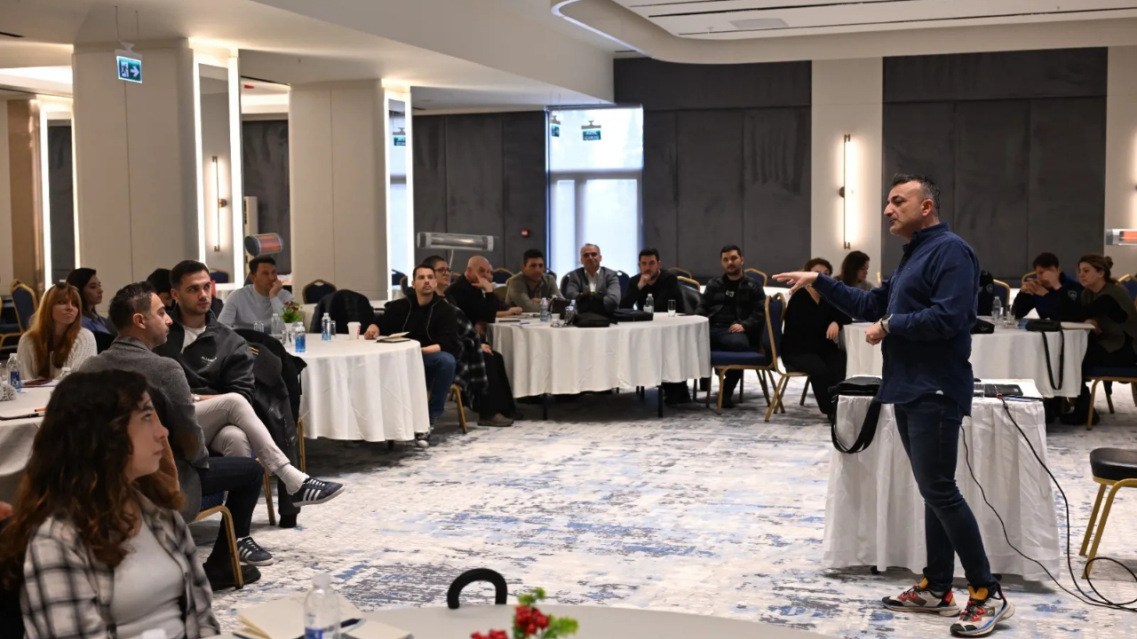 Manisa Büyükşehir’den Personele “Proje Döngüsü Yönetimi” Eğitimi (1)