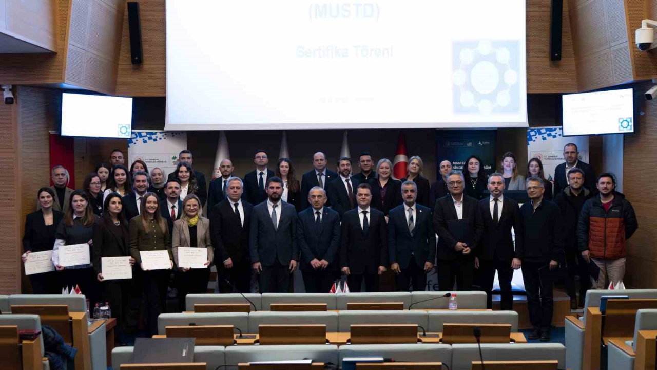 Manisa Sanayisi ''Yeşil Üretim Üssü'' Olma Yolunda Eğitim Ve Destek Tamamlandı (1)