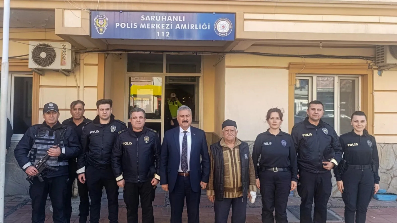 Manisa Emniyet Müdürü Sahada Ekiplerle Denetim Turunda (1)
