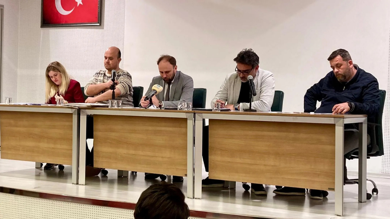 Manisa Terminali'nde Yazıhane Ihalesi Milyonluk Tekliflerle Tamamlandı1