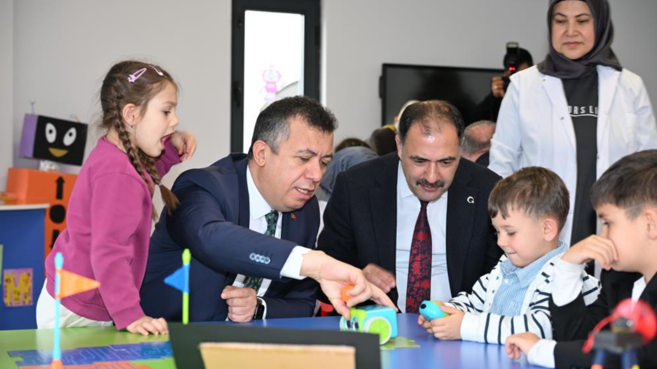 Miniklerden Büyük Proje: Kur’an Kursunda Robotik Kodlama Şenliği-1