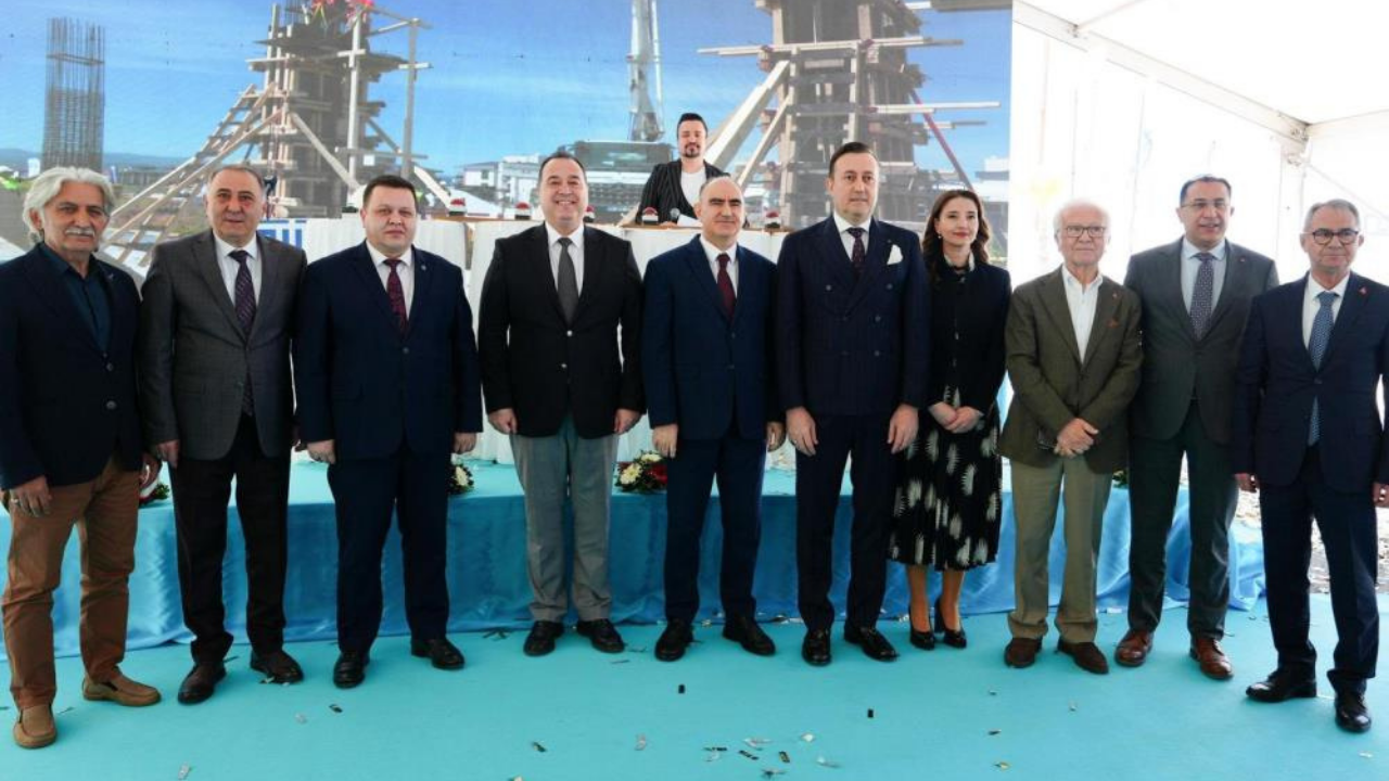 Muradiye OSB’de dev yatırım hamlesi: Work&Life projesinin temeli atıldı-1