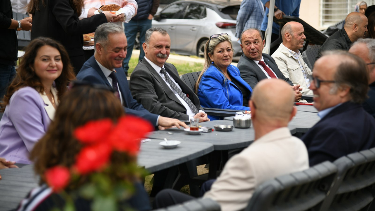 Başkan Balaban Halk Kafe'de Sorunları Dinledi