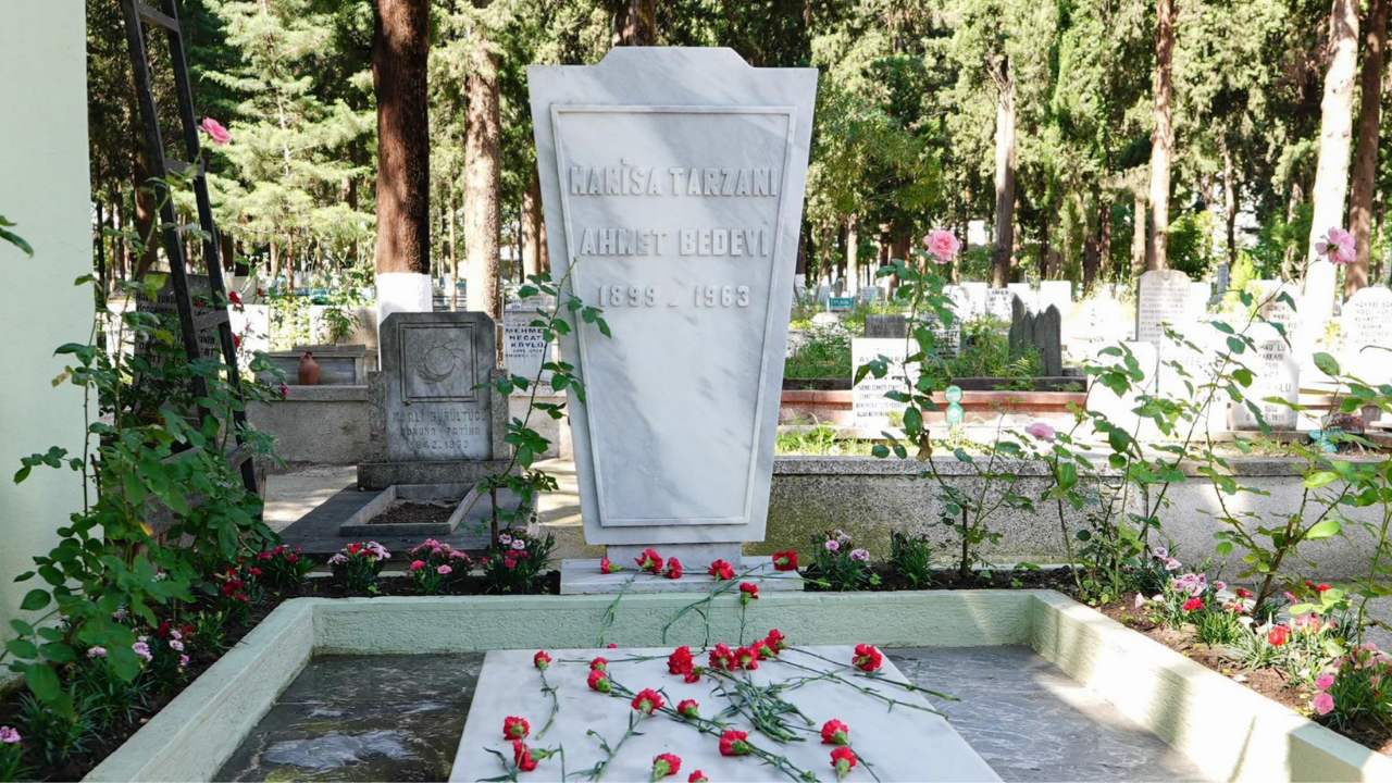 Yeşilin Atası Manisa Tarzanı Mezarı Başında Anıldı 2