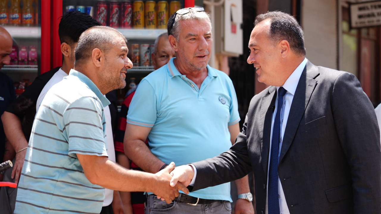 Manisa'da Çarşı Bulvarı Baştan Sona Yenileniyor3