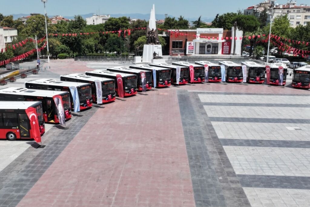 Manisa Büyükşehir Belediyesi otobüslerinde ücretsiz internet dönemi!